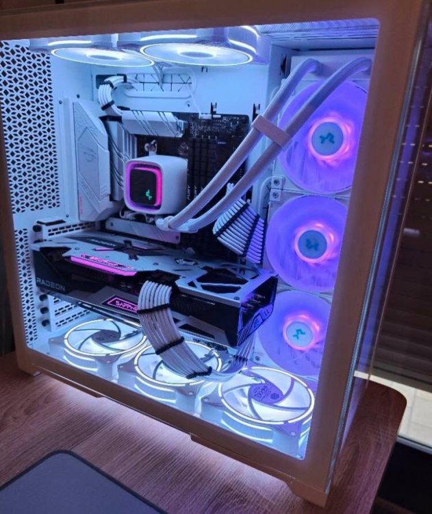PC am4.jpg