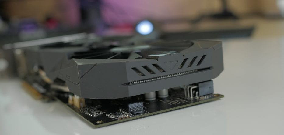 rx470_rog_strix_05