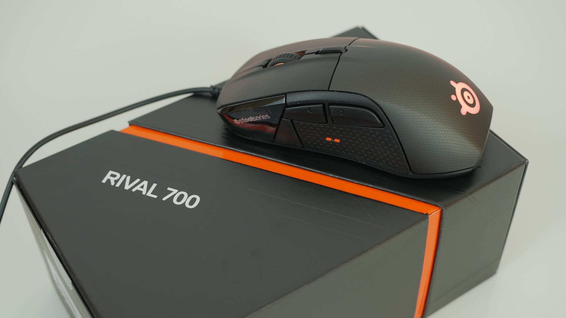 SteelSeries Rival 700 – Recensione