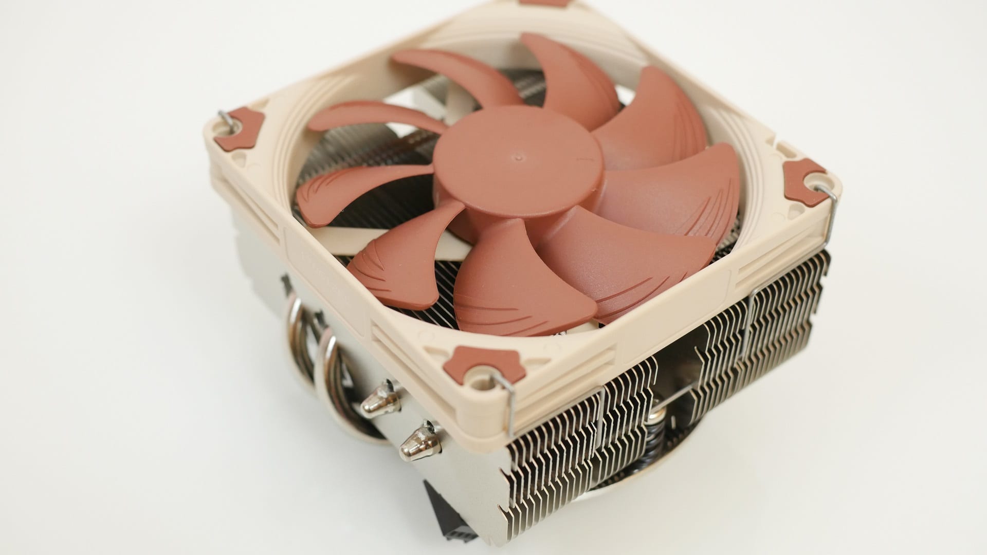 Noctua NH L9x65 SE-AM4 Recensione – Miglior dissipatore per HTPC?