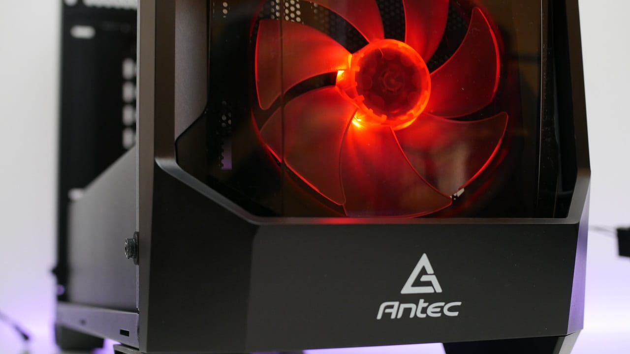 Antec DF500 RGB Recensione – Il nuovo case Dark Fleet