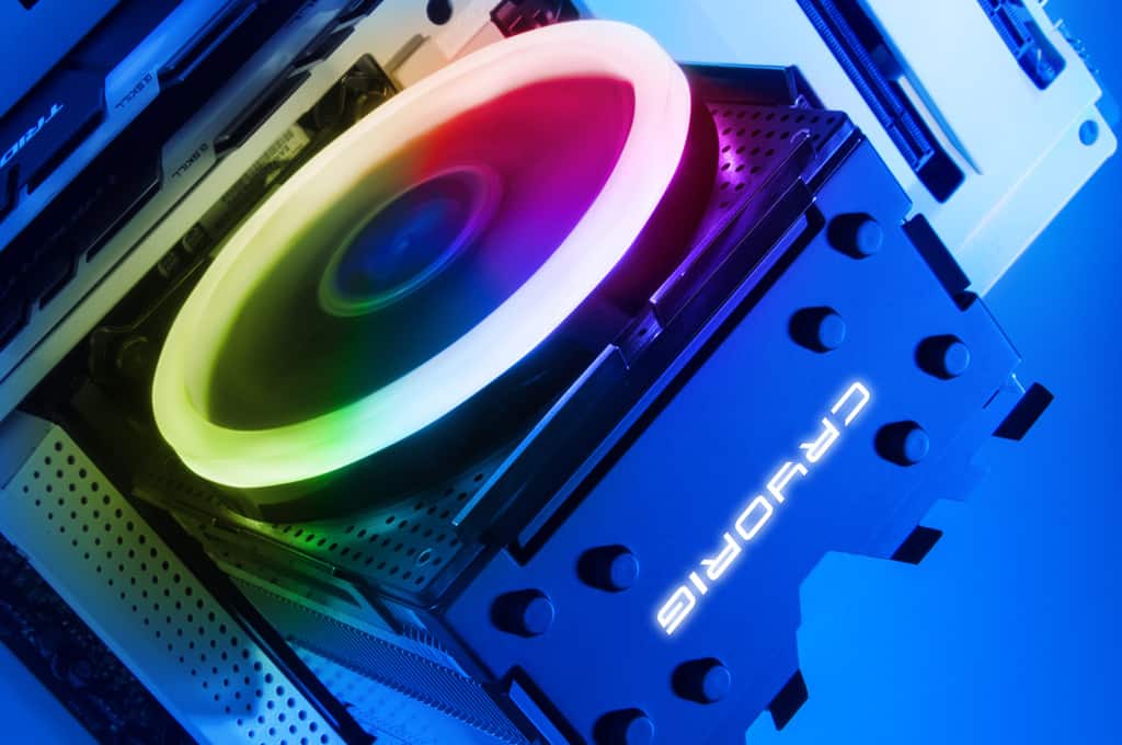 CRYORIG annuncia la ventola Crona 120 RGB e il dissipatore H7 Ultra RGB