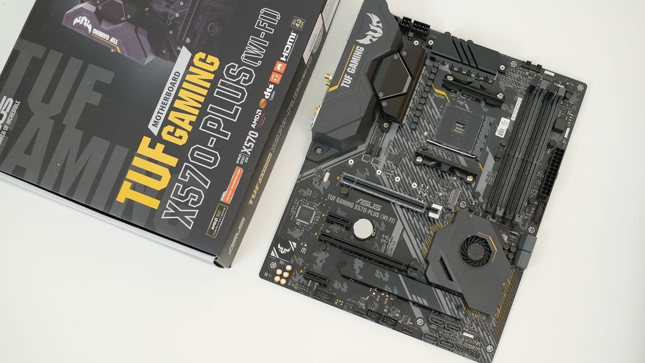 ASUS TUF GAMING X570-PLUS (WI-FI) – Recensione