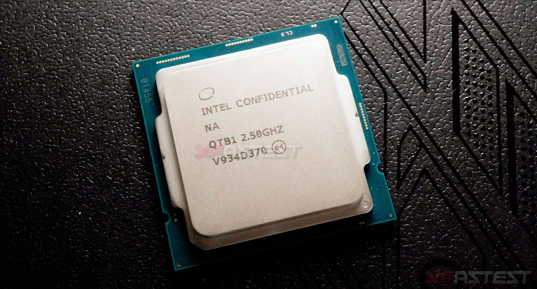 Intel Core i9-10900 – Prima foto della nuova CPU 10-core