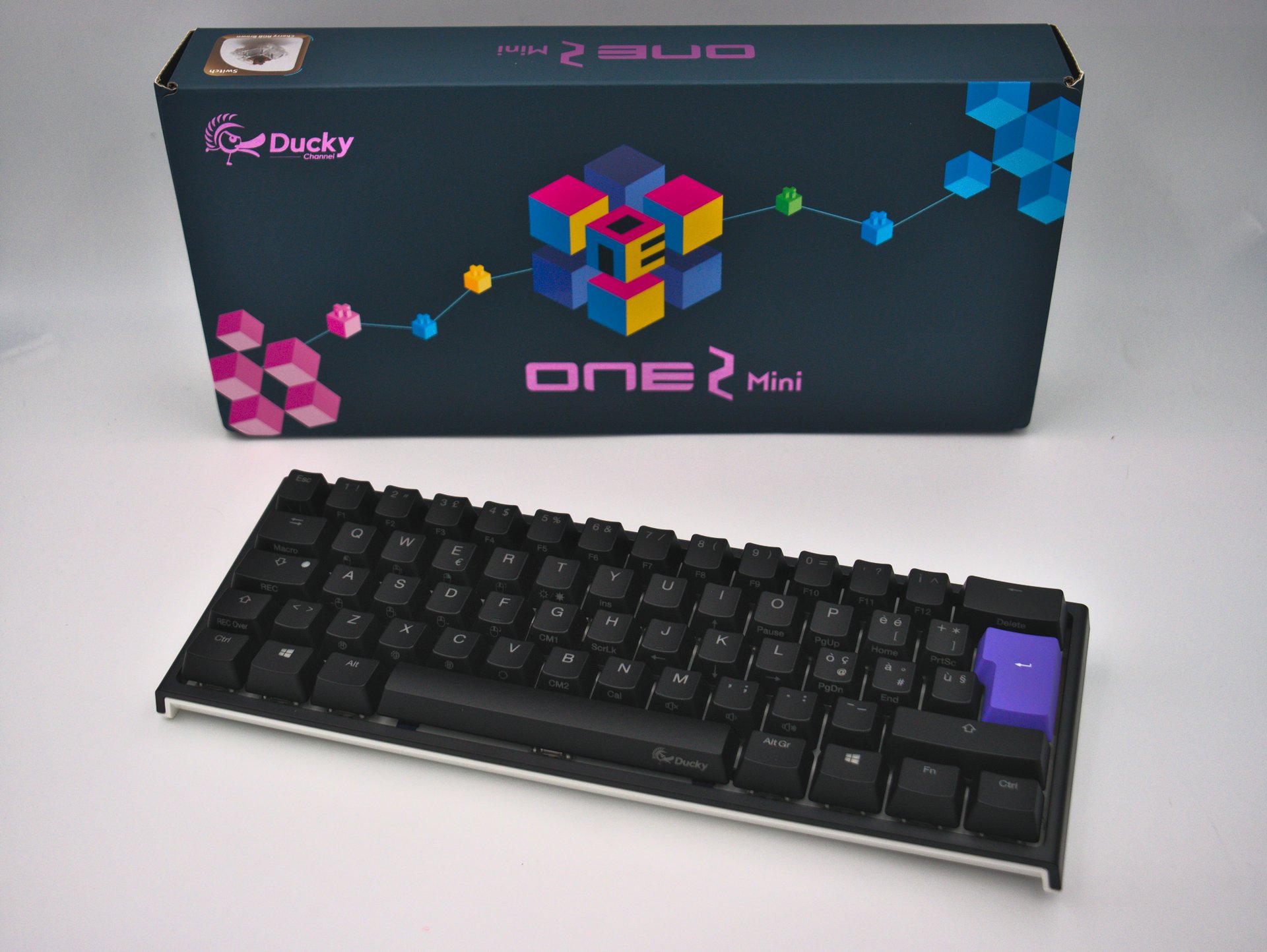 Ducky One 2 Mini e SF Recensione – Finalmente con Layout ITA