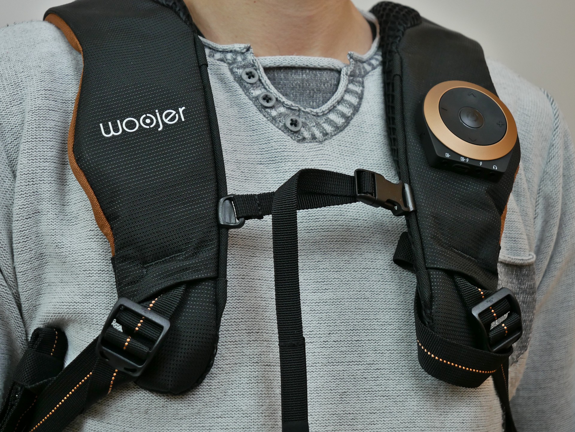 Woojer Vest Recensione Giubbotto Aptico