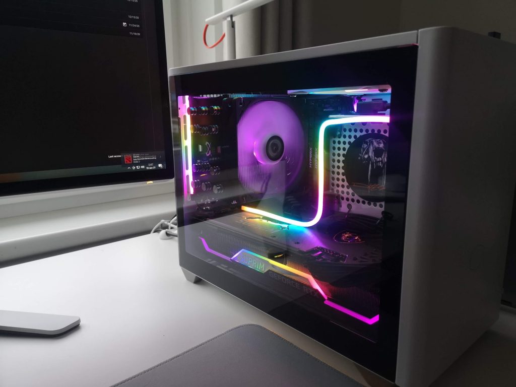 cooler master nr200p build