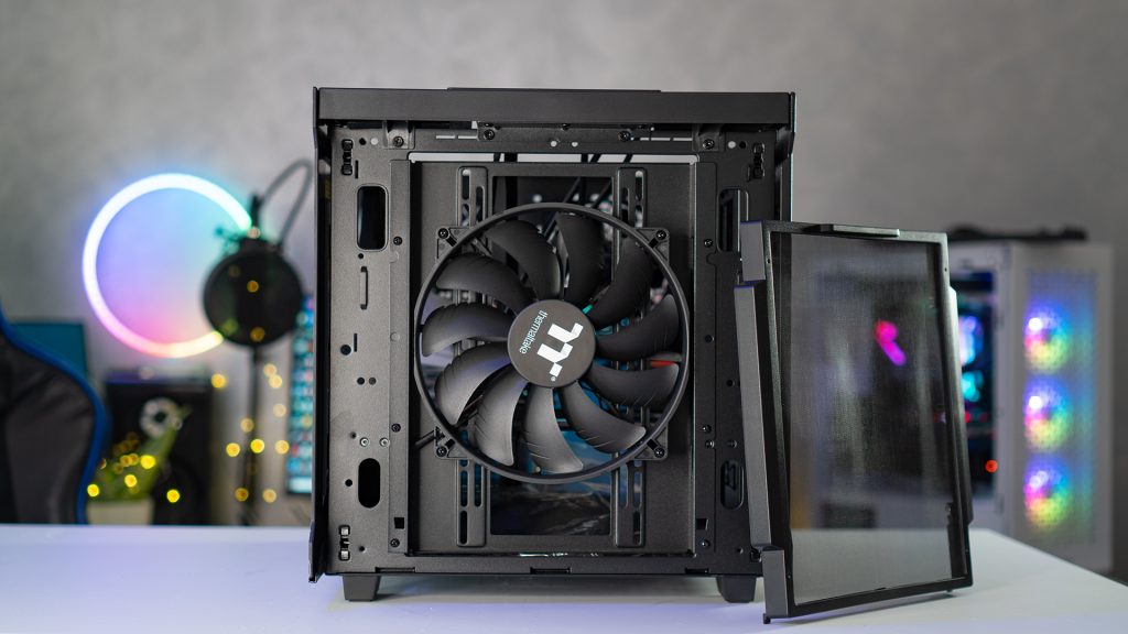 Thermaltake Divider 200 TG Recensione 10