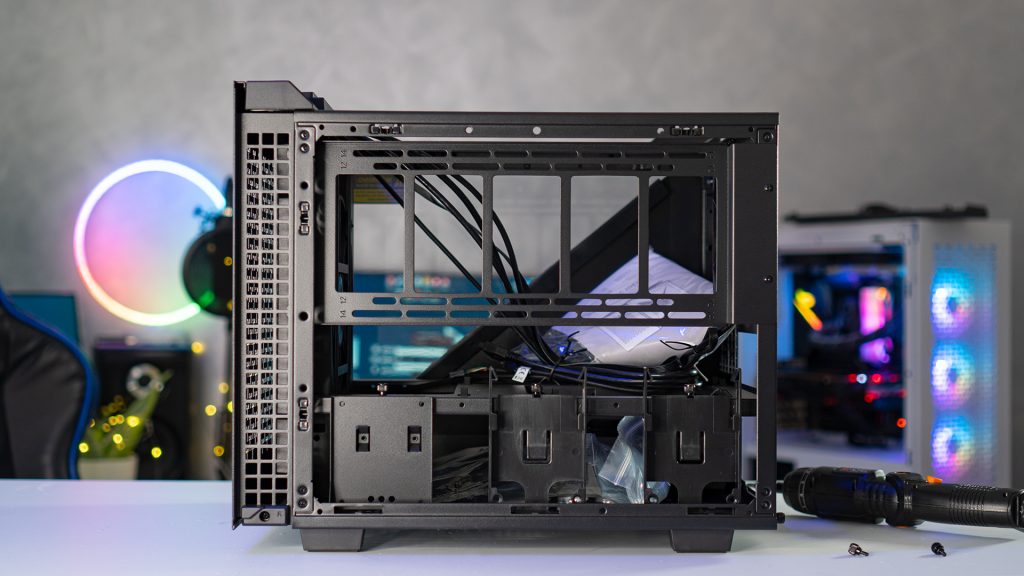 Thermaltake Divider 200 TG Recensione 12