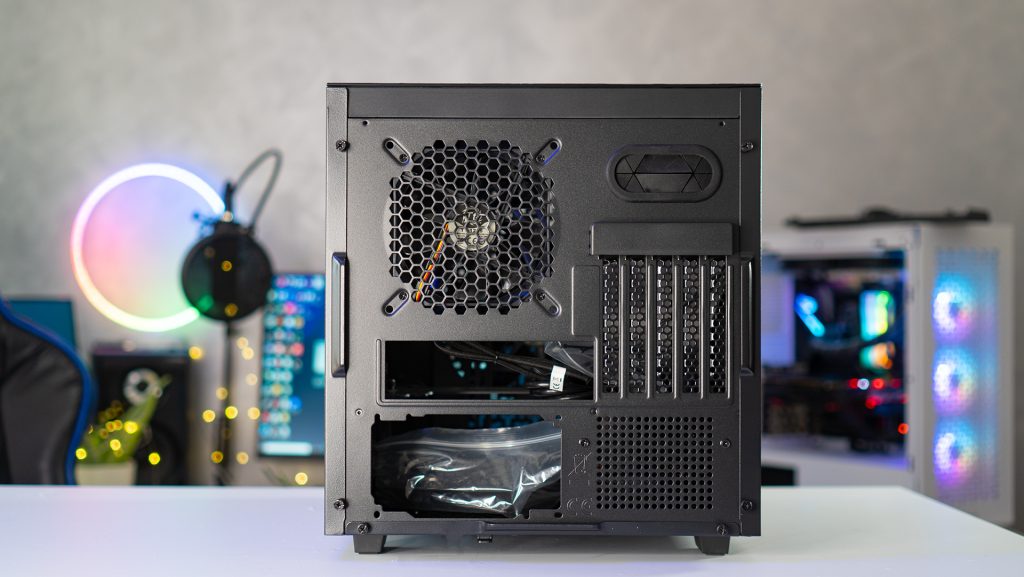 Thermaltake Divider 200 TG Recensione 4