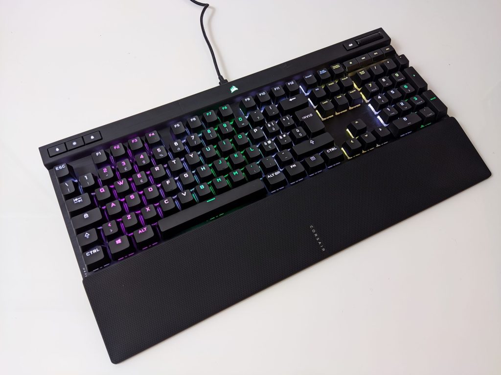 CORSAIR K70 RGB PRO Recensione 33