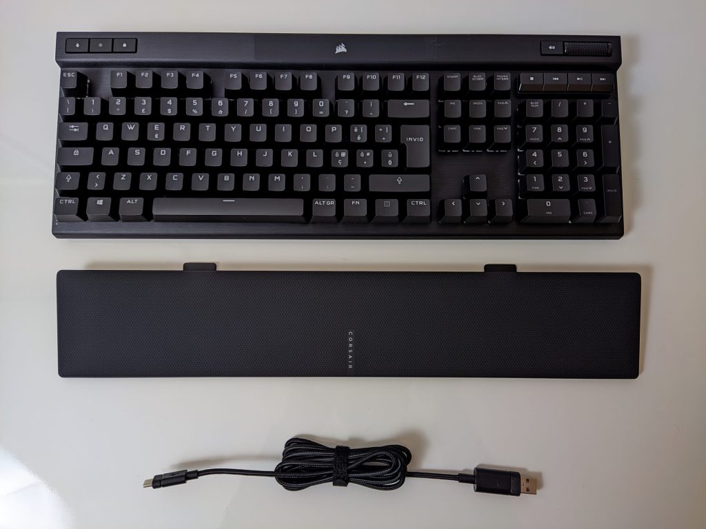 CORSAIR K70 RGB PRO Recensione 4