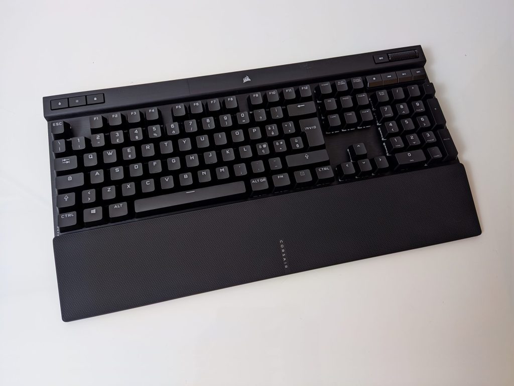 CORSAIR K70 RGB PRO Recensione 8