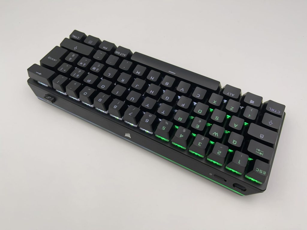 Corsair K70 PRO Mini Wireless Recensione16