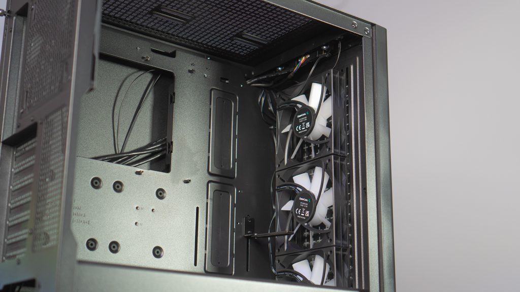 DeepCool CK560 Case Recensione21