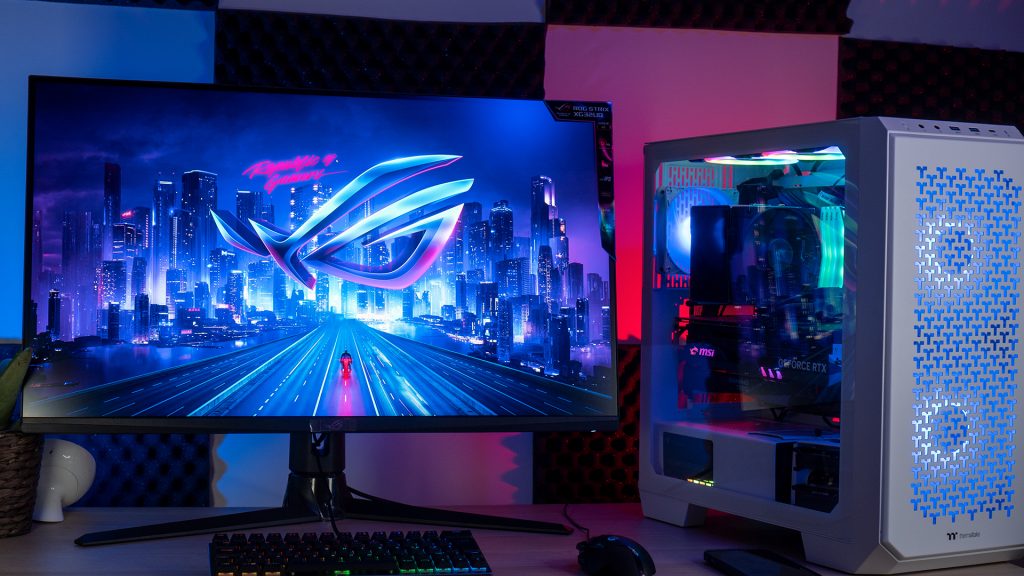 ROG Strix XG32UQ Recensione11