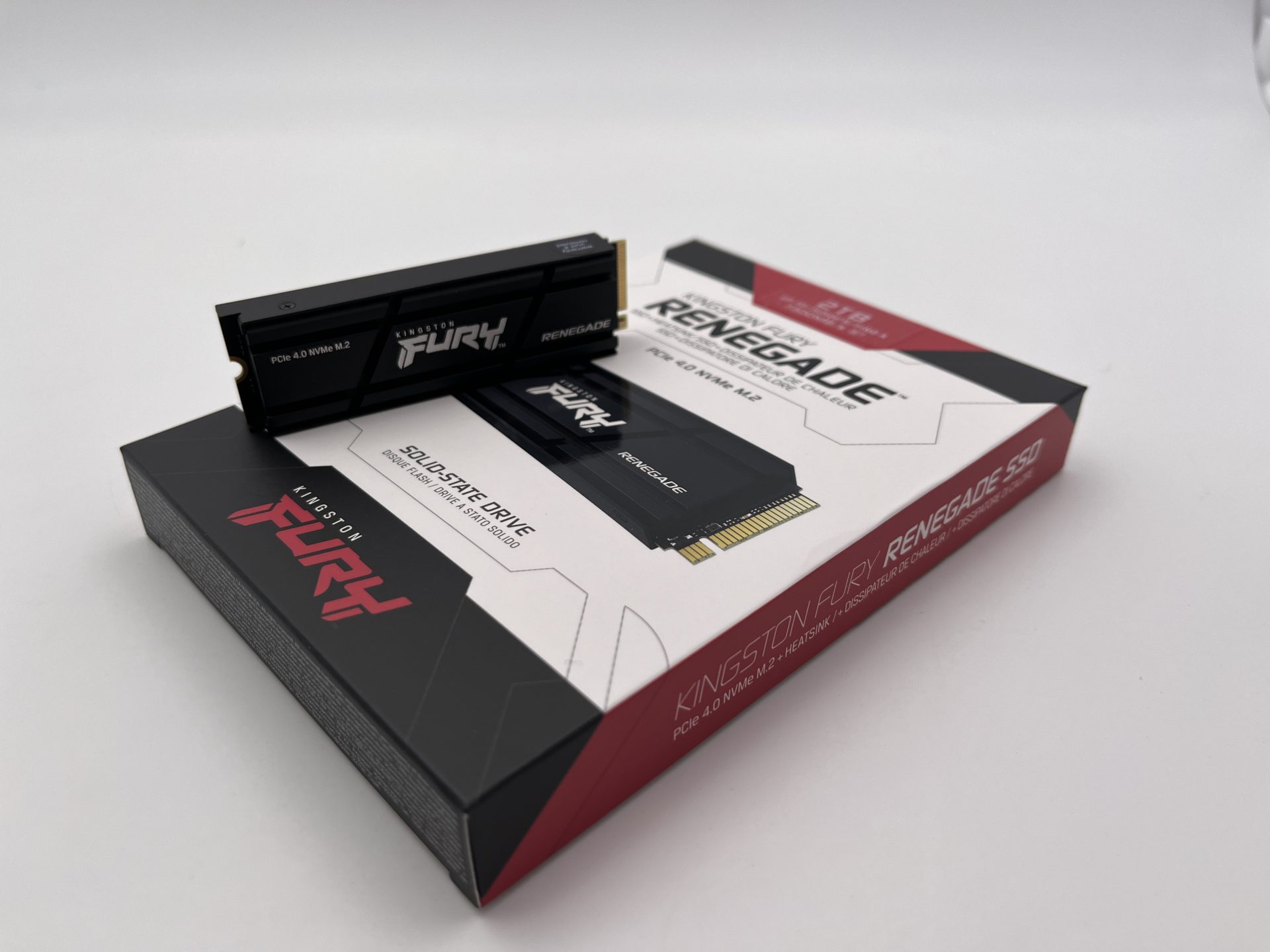 Kingston FURY Renegade SSD dissipatore2