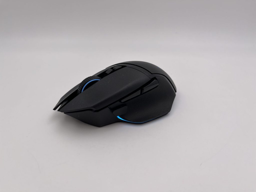 Razer Basilisk V3 Pro Recensione4