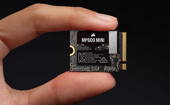 CORSAIR presenta le unita SSD M.2 NVMe MP600 MINI e MP600 CORE XT