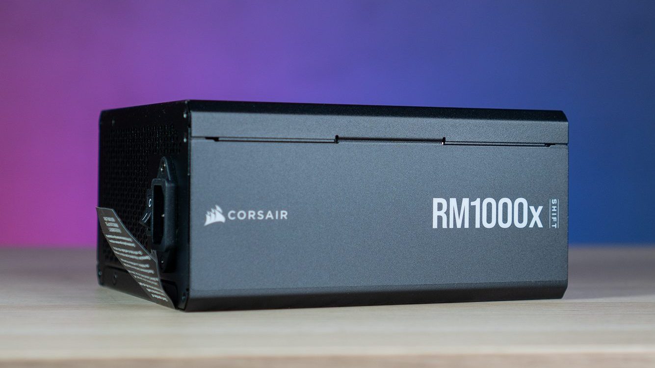 Corsair RM1000x SHIFT Recensione4