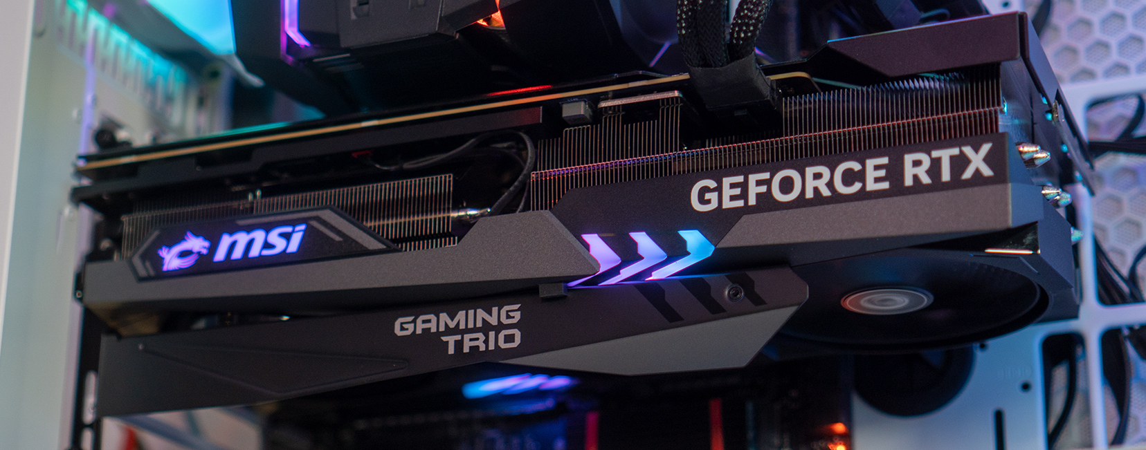 MSI GeForce RTX 4080 Gaming X Trio recensione10