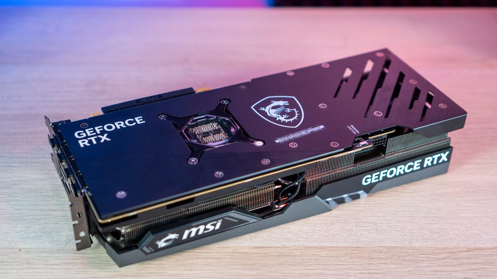 MSI GeForce RTX 4080 Gaming X Trio recensione4