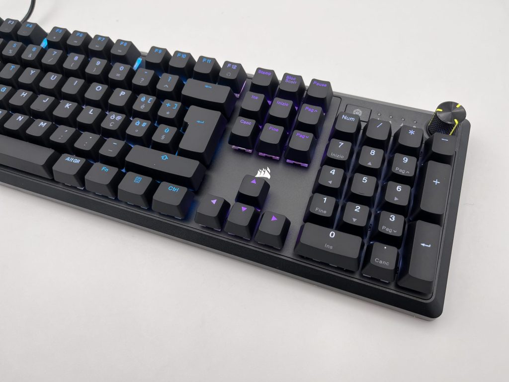 Corsair K70 RGB Core Recensione8