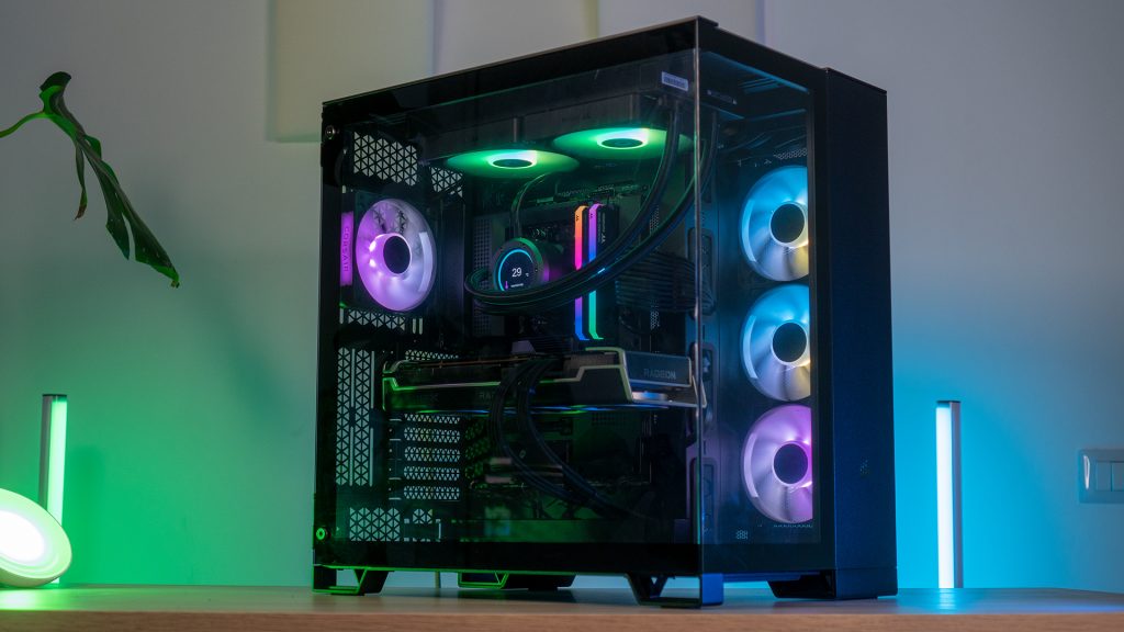 Recensione case Corsair 6500X4