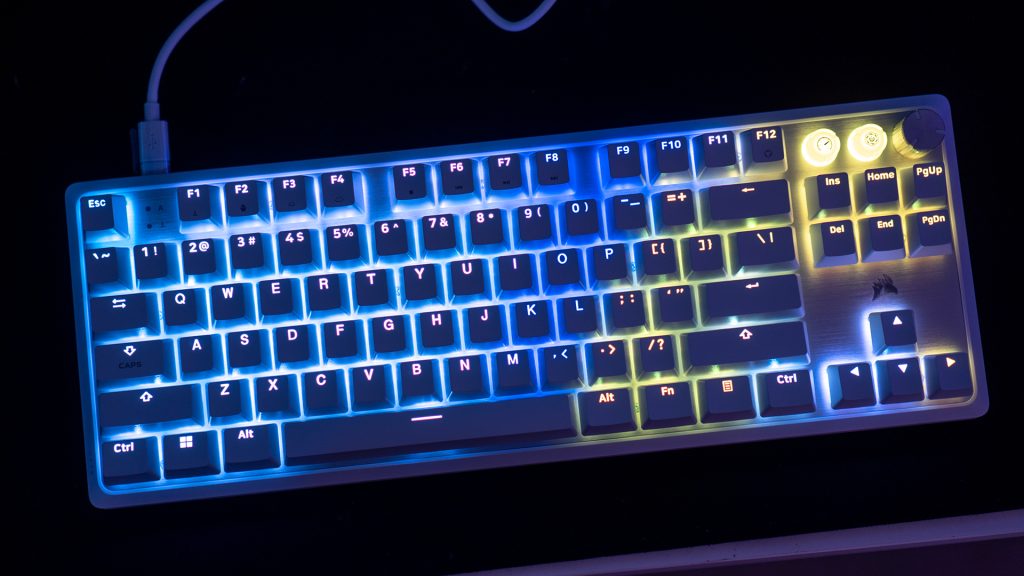 Corsair K70 Pro TKL White Recensione10