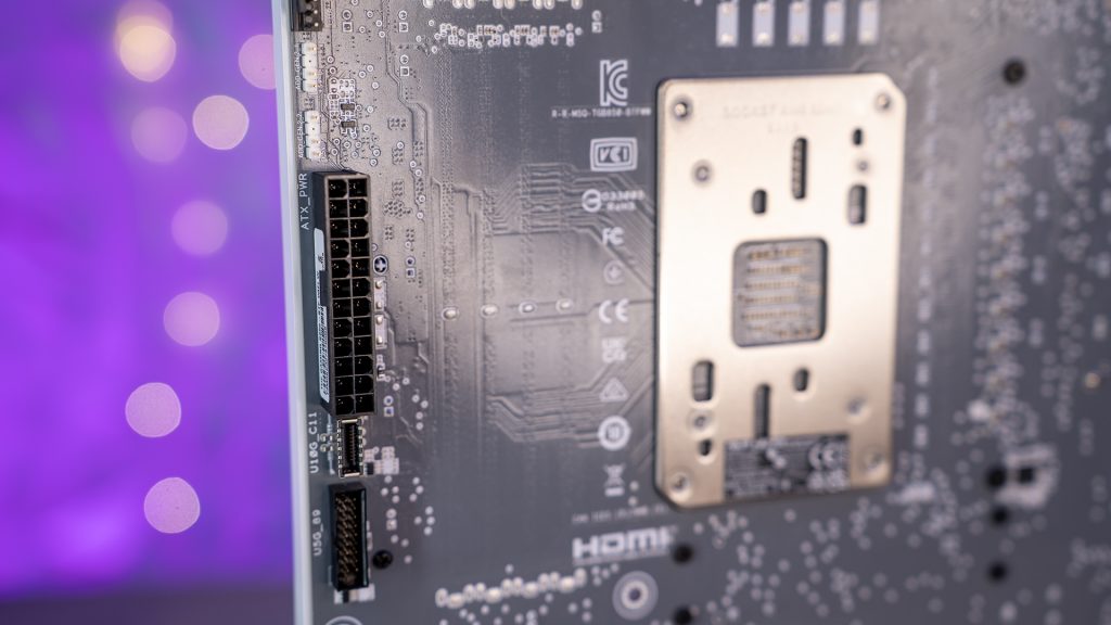 ASUS TUF Gaming B850 BTF WIFI Recensione10