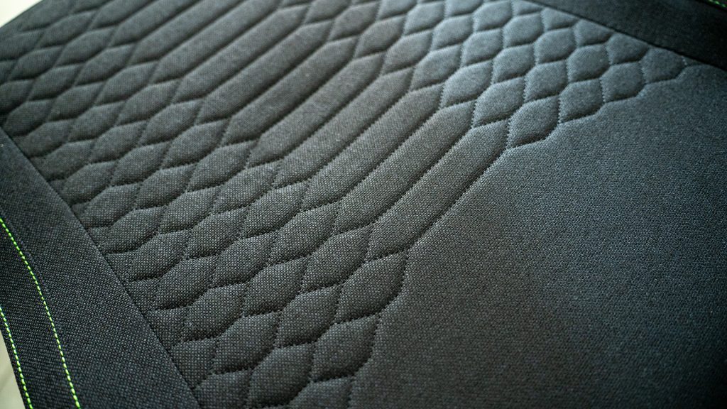 Razer Iskur V2 X Recensione13