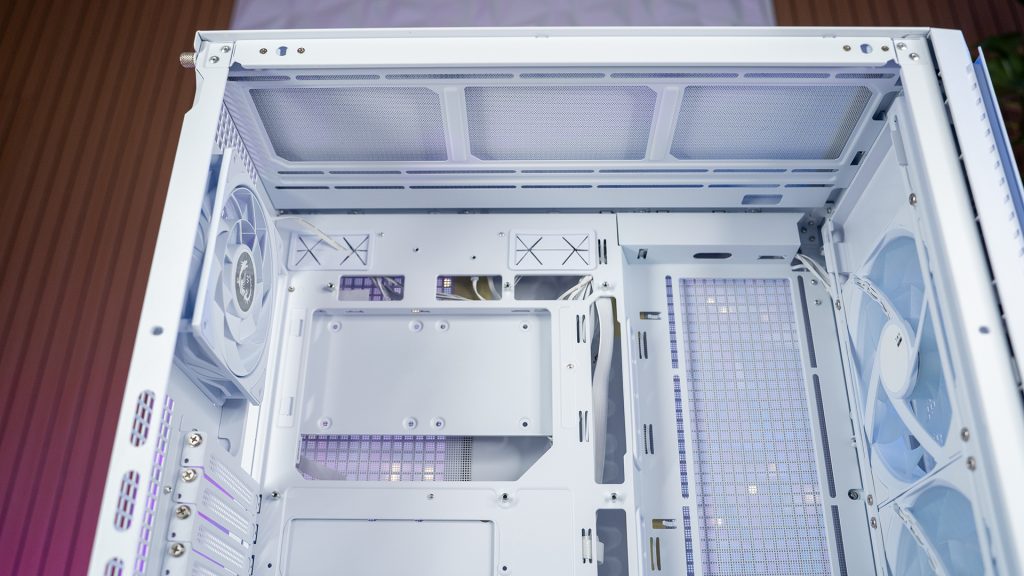 MPG VELOX 300R AIRFLOW recensione26