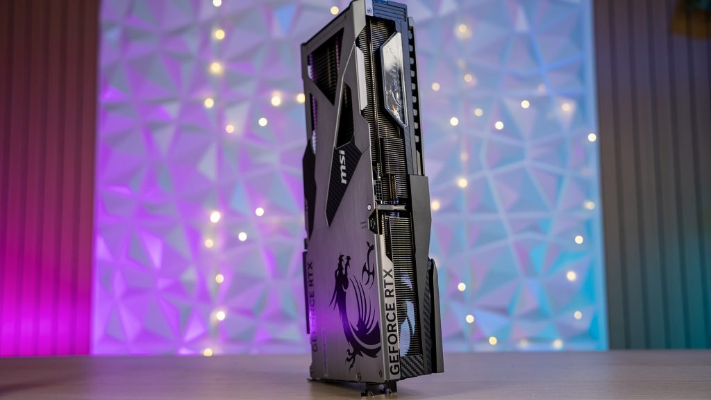 MSI GeForce RTX 5080 Vanguard recensione10