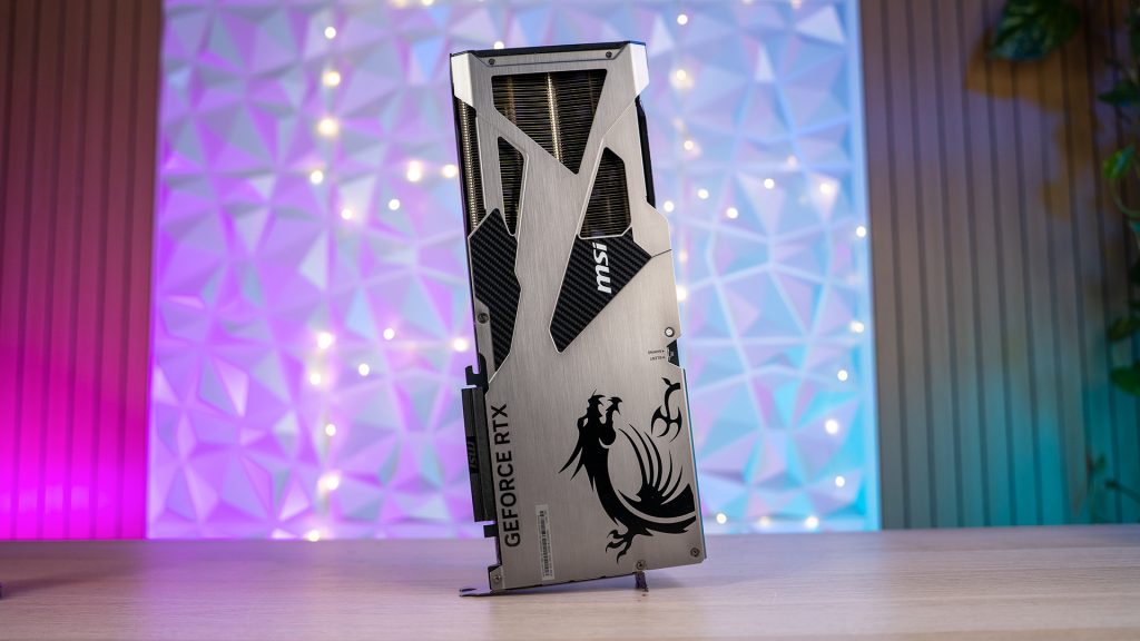 MSI GeForce RTX 5080 Vanguard recensione11