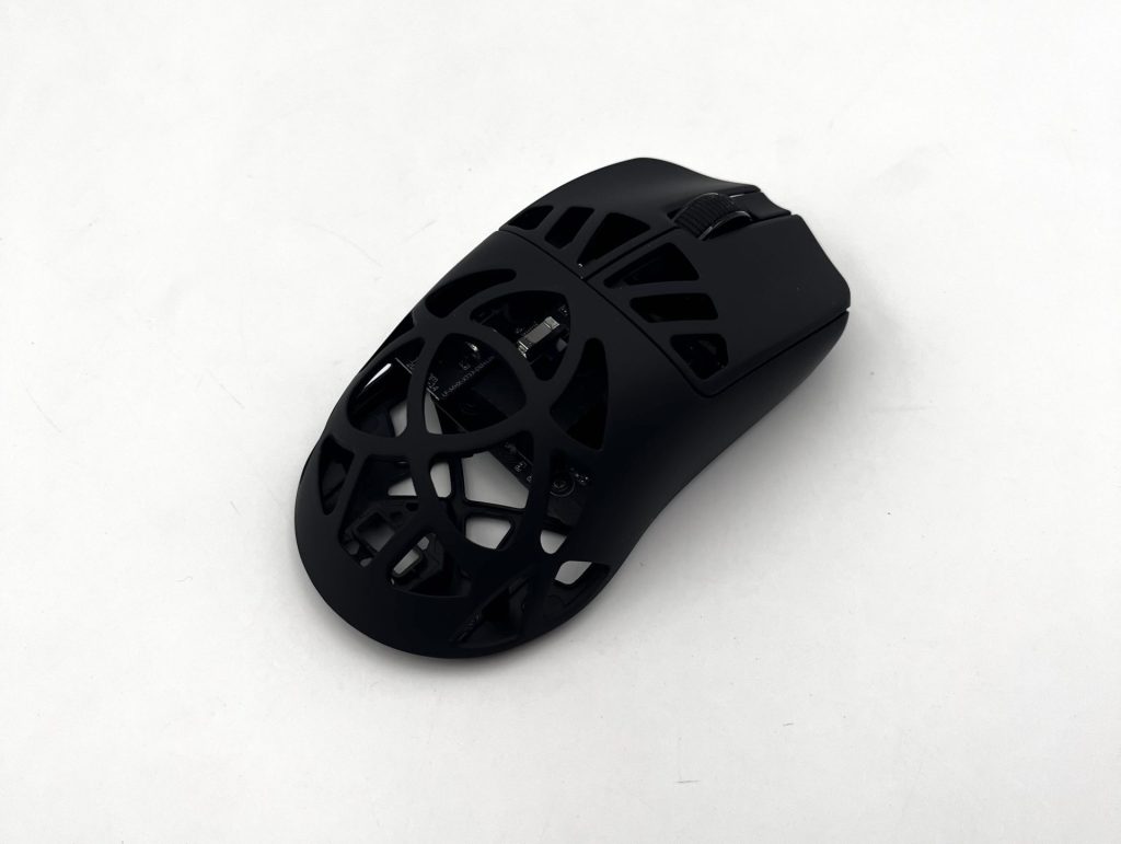 EPOMAKER CarbonX Mouse recensione8