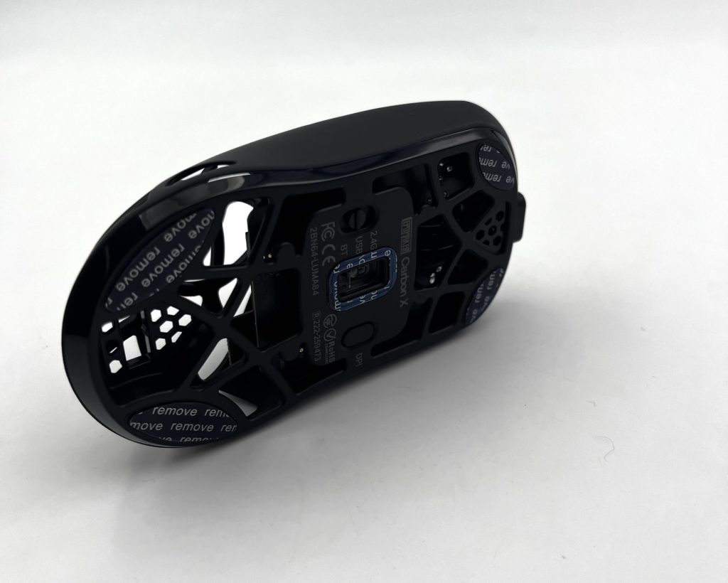 EPOMAKER CarbonX Mouse recensione9