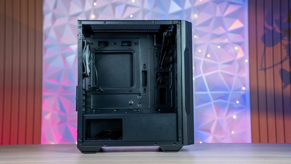Recensione MSI MAG Forge M100R12