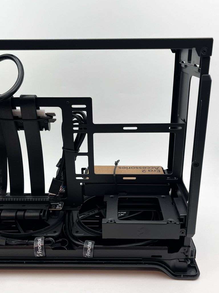 Recensione Fractal Design Era 2:17