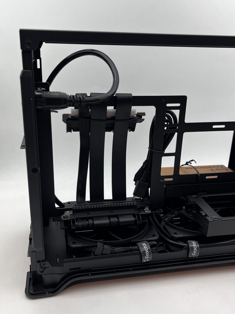Recensione Fractal Design Era 2:18