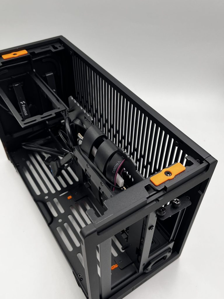 fractal design terra12