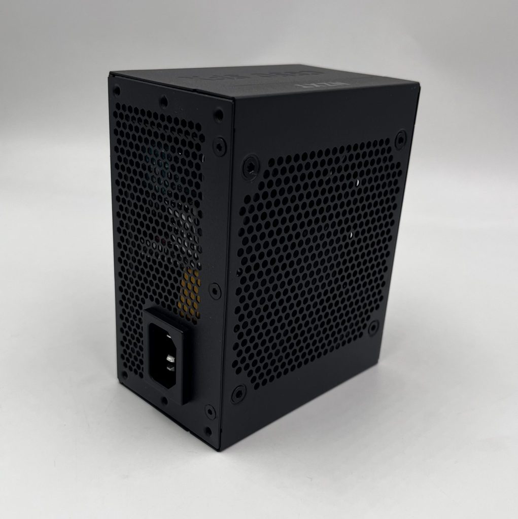 NZXT C850 SFX Gold recensione9